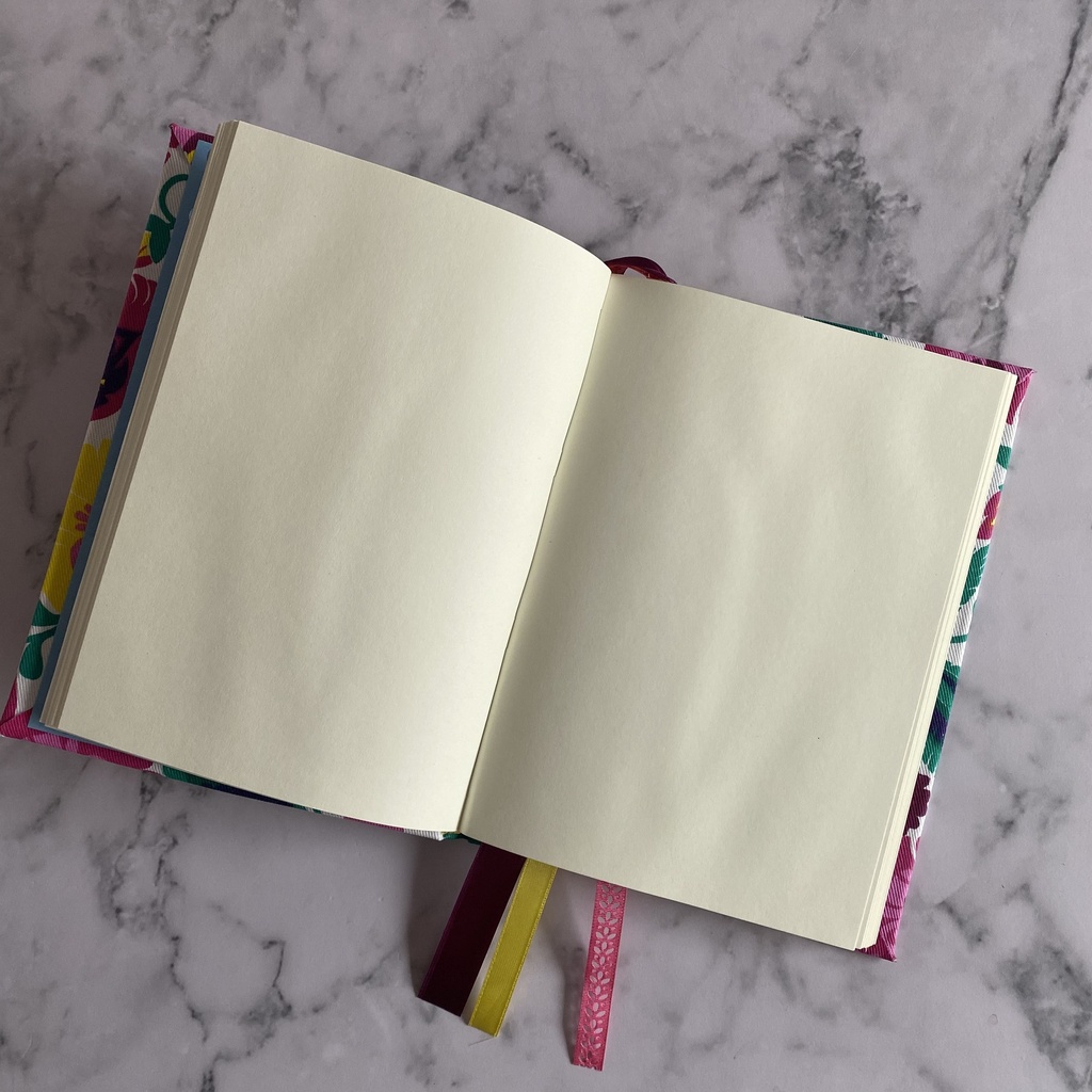 Cuaderno artesanal de hojas lisas